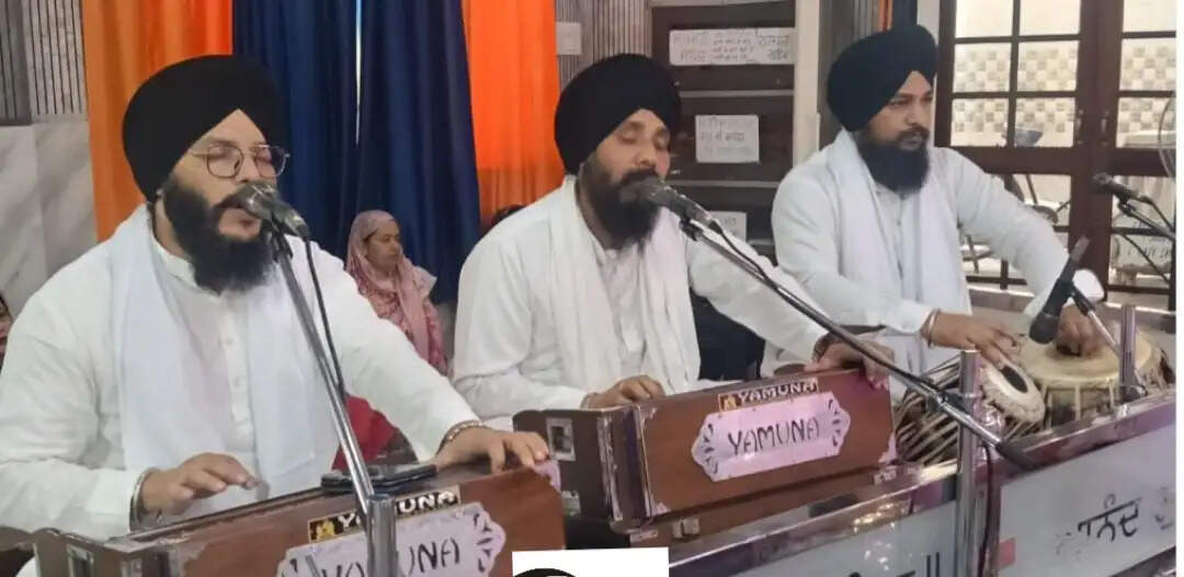 बैसाखी पर गुरुद्वारों में सजे विशेष दीवान,कीर्तन, गूंजा गुरुबाणी