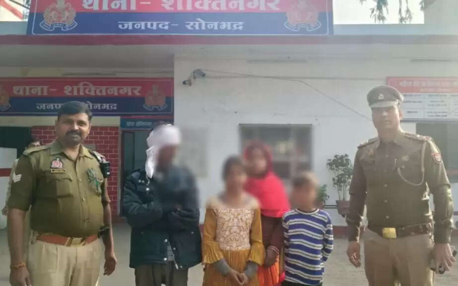 सोनभद्र में पुलिस ने ट्रेन रुकवाकर बचाई युवक की जान, घरेलू विवाद में रेल पटरी पर था लेटा