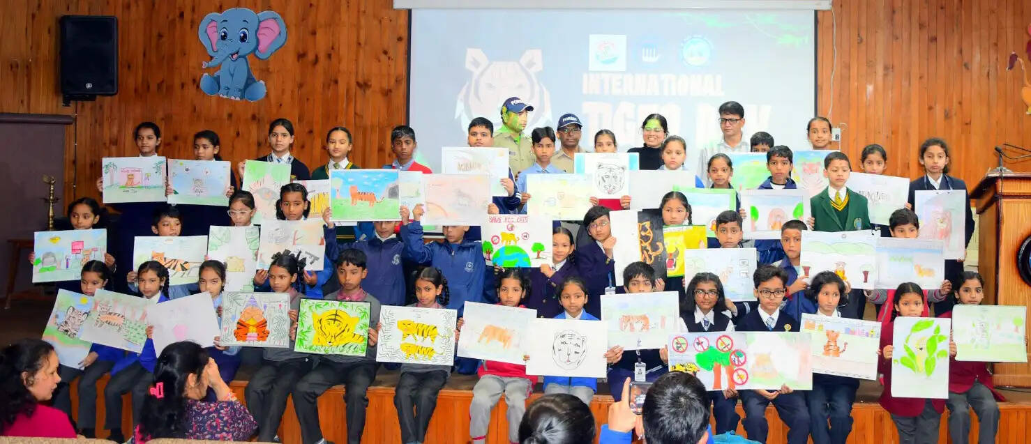 अंतरराष्ट्रीय बाघ दिवस पर नैनीताल चिड़ियाघर में चित्रकला, प्रश्नोत्तरी प्रतियोगिताएं