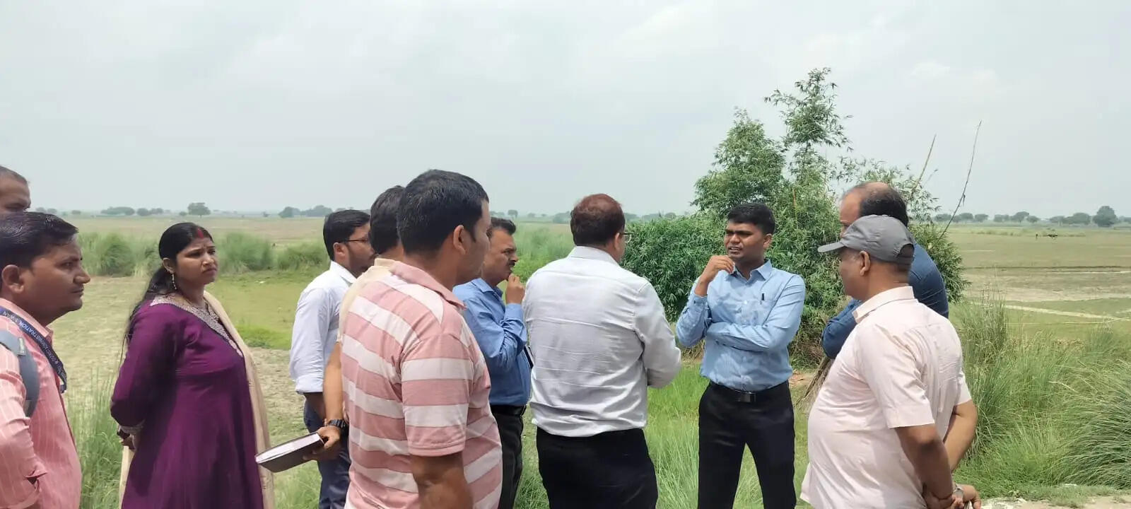 दरौली और सिसवन में डिग्री कॉलेज स्थापना की तैयारी तेज, डीएम ने किया भूमि निरीक्षण