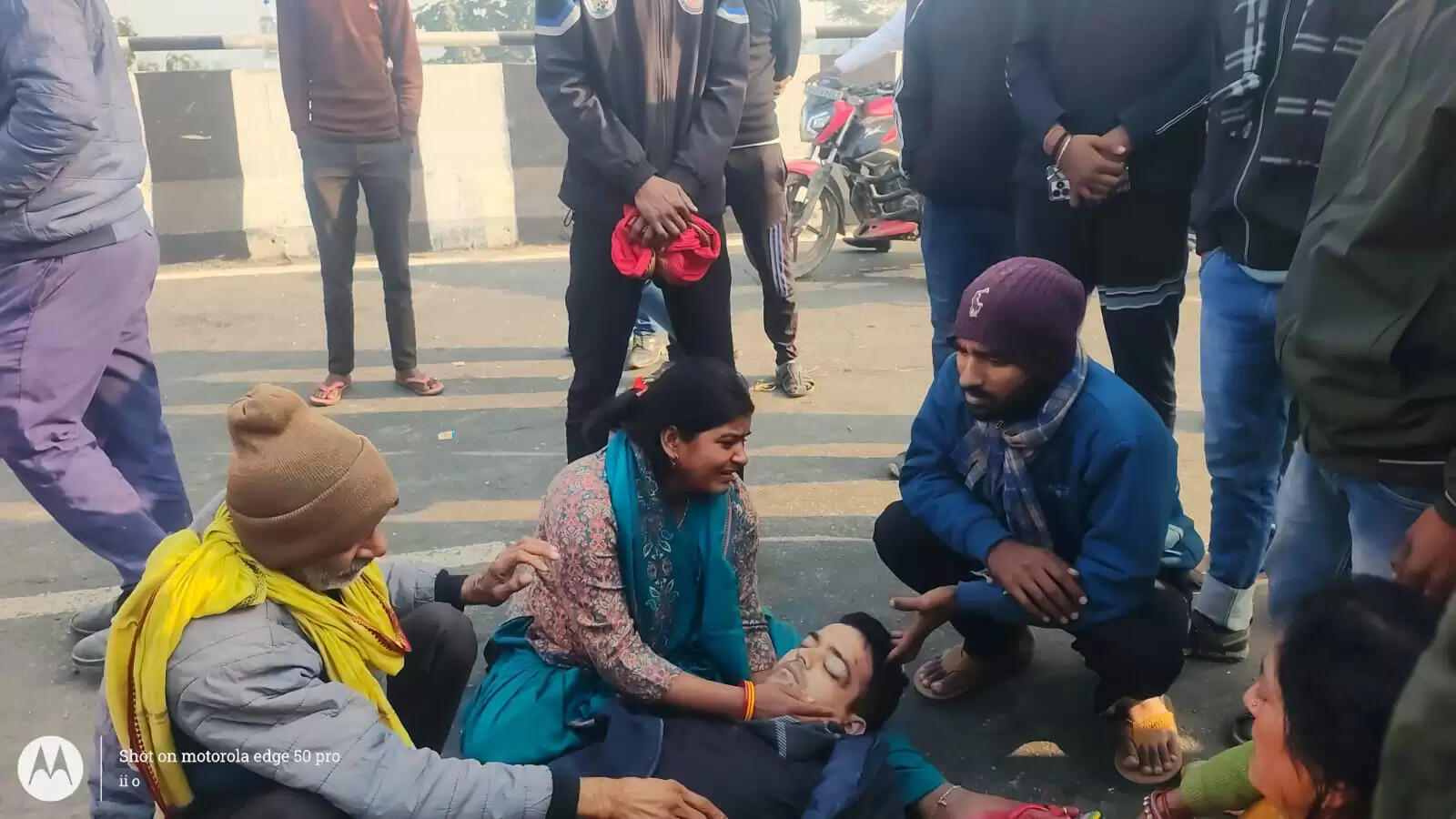 ट्रक की ठोकर से बाइक सवार बैंककर्मी की हुई मौत