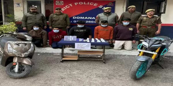 पुलिस ने मढ़ गोलीबारी की घटना को सुलझाया, डोमाना में 5 कुख्यात अपराधी गिरफ्तार