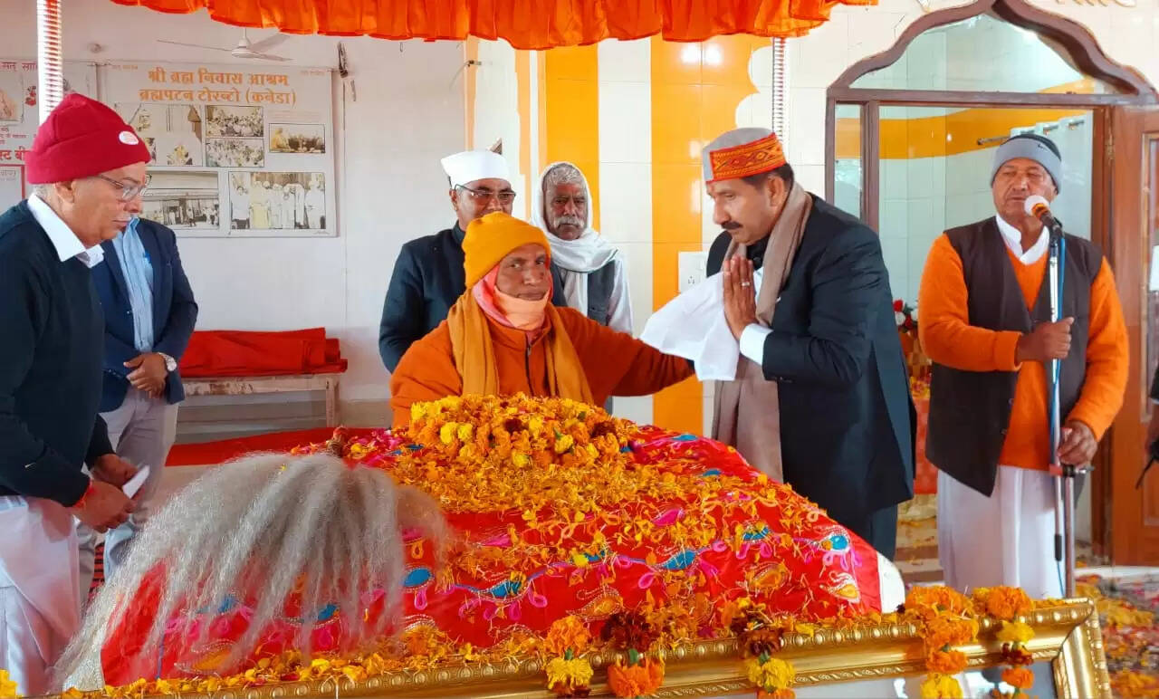 उप मुख्यमंत्री ने बीटन में सामुदायिक स्वास्थ्य केंद्र का किया लोकार्पण