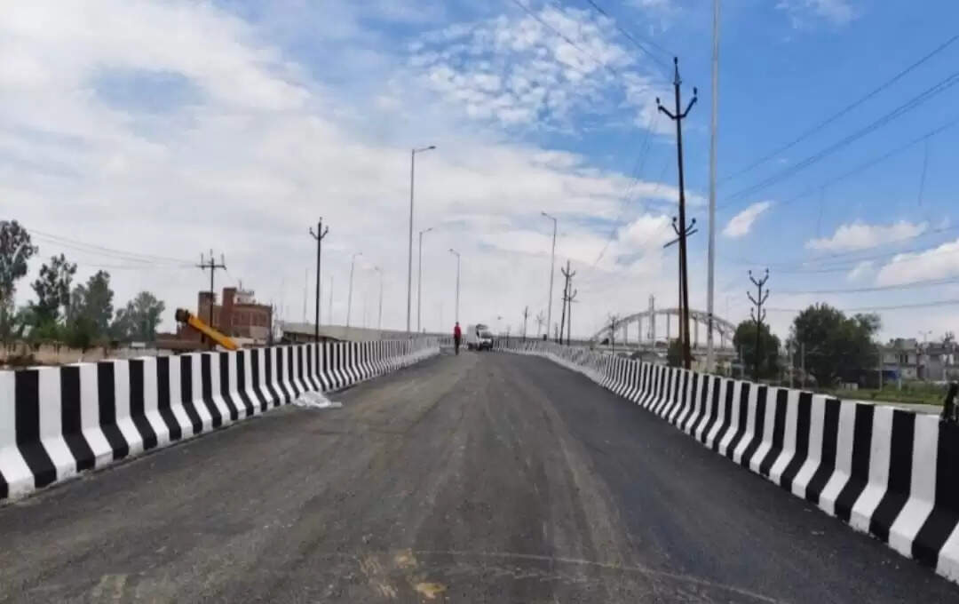 उप्र के गोरखपुर को नए साल में कई तोहफे— फोरलेन सड़कों और फ्लाईओवर की पांच परियोजनाओं की मिलेगी सुविधा