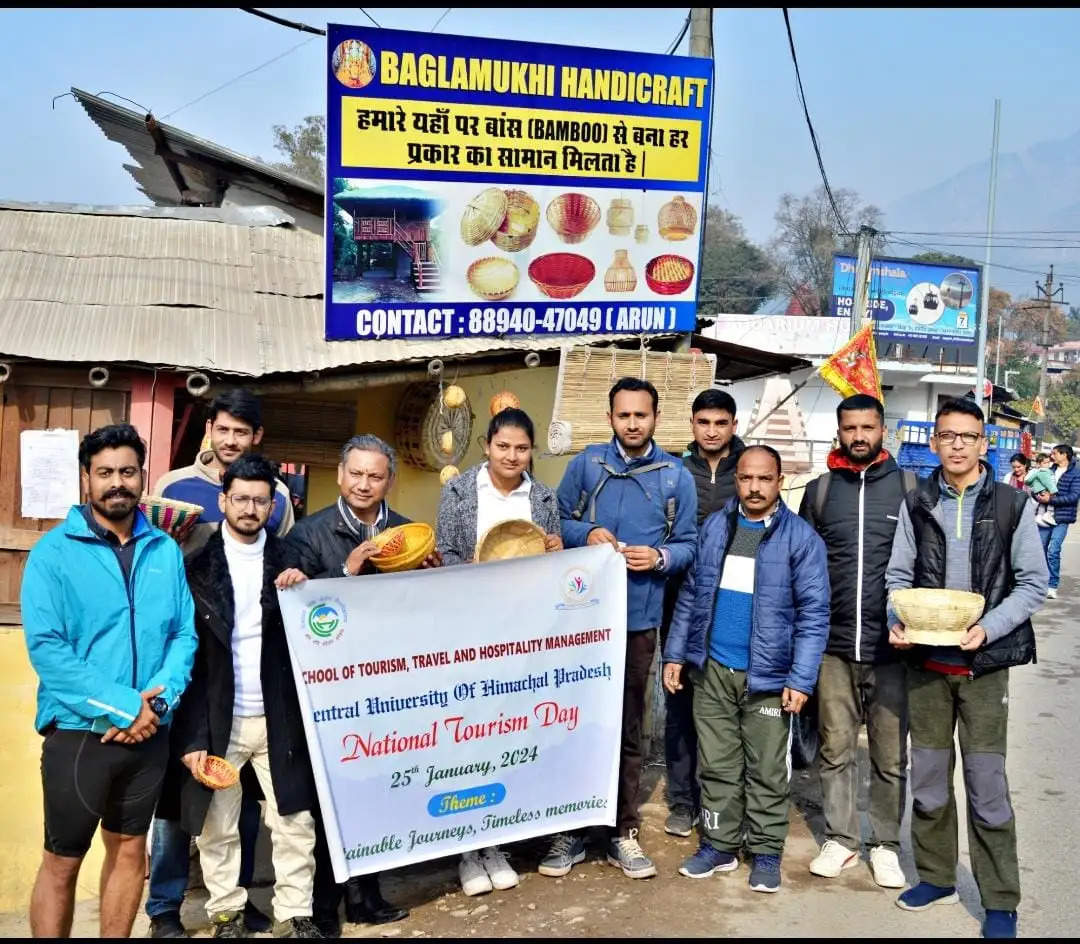 राष्ट्रीय पर्यटन दिवस पर केंद्रीय विश्वविद्यालय में कार्यक्रम का आयोजन