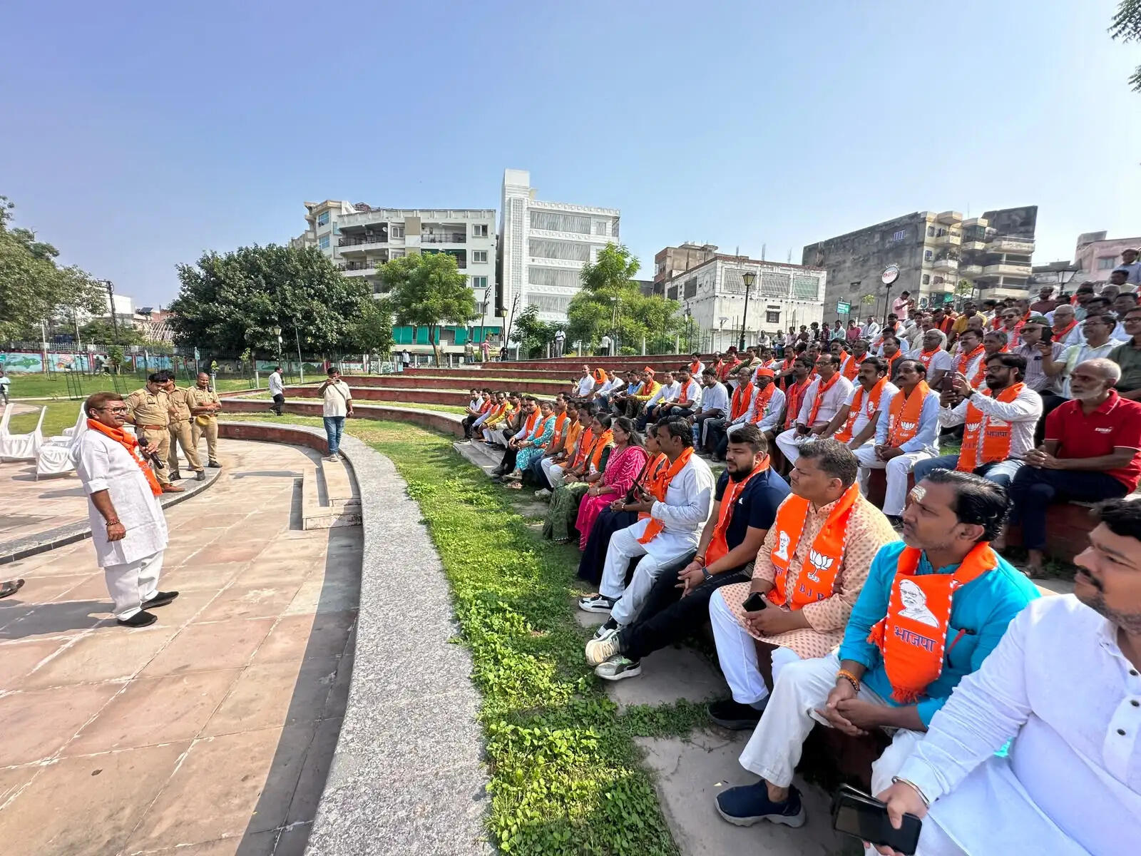 विकास का मॉडल बनकर उभरेगी काशी, वार्ड प्रवास से गढ़ी नागरिक सहभागिता की तस्वीर