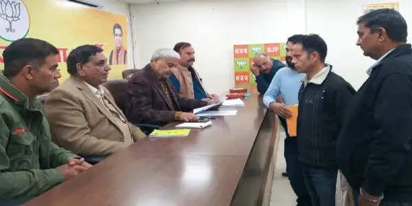 भाजपा समाज की सेवा के लिए दृढ़ प्रतिबद्धता के साथ काम करती है: शाम लाल