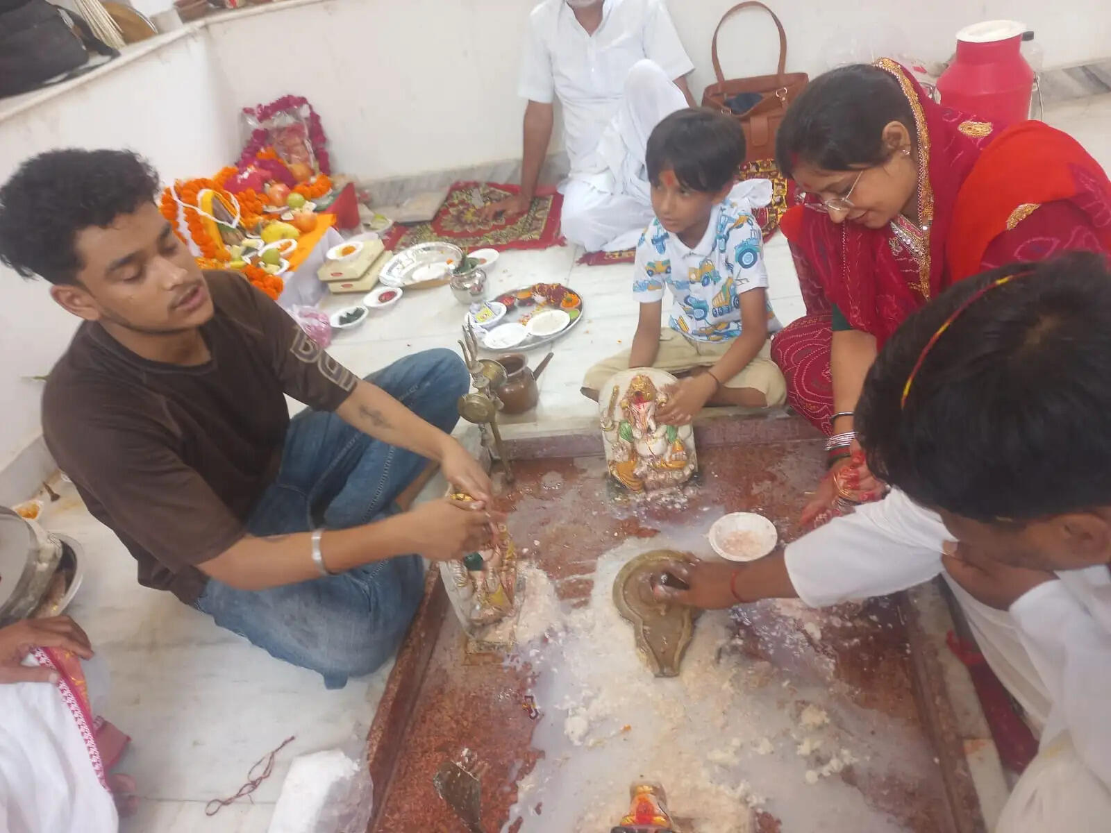 सावन का शुभारंभ गुरुवार से : शिवालयों में विशेष पूजा-अर्चना की तैयारियां पूरी