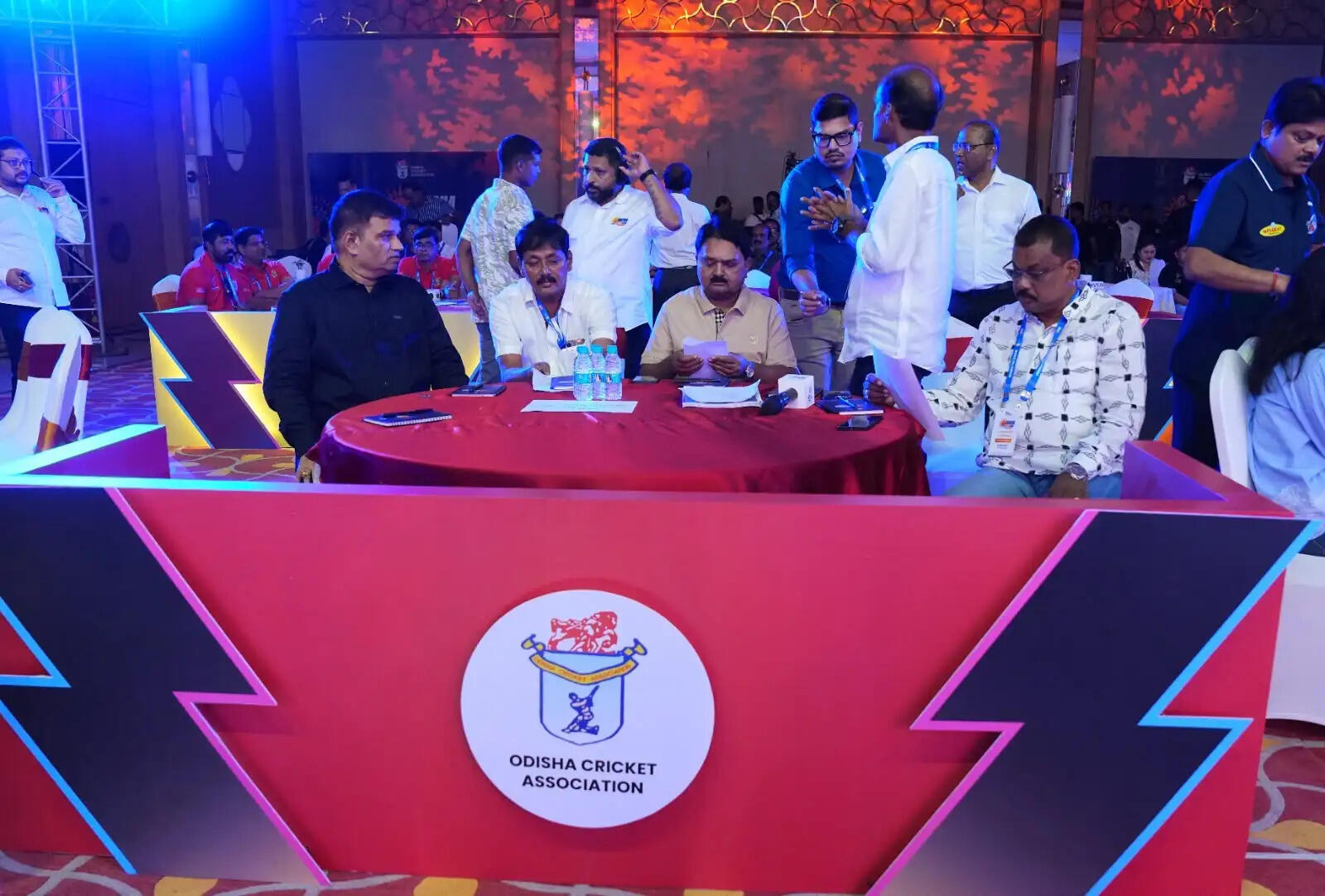 ओडिशा टी-20 लीग सीएम ट्रॉफी के लिए छह टीमों के 16-16 खिलाड़ियों वाले दस्ते तय
