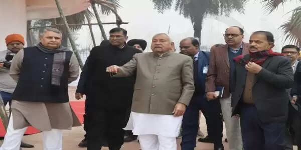 मुख्यमंत्री नीतीश कुमार ने गुरु गोविंद सिंह जी के 359वें प्रकाश पर्व की तैयारियों का लिया जायजा