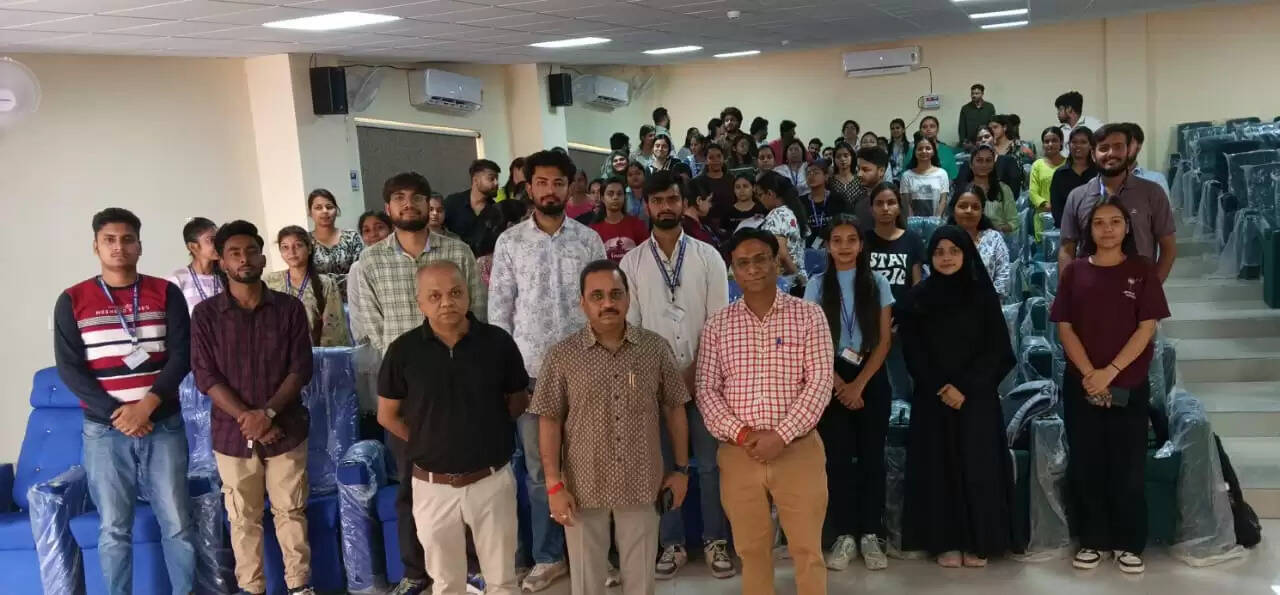 प्रबंधन शिक्षा केवल किताबी ज्ञान तक सीमित नहीं : प्रो. सुधांशु पांडया