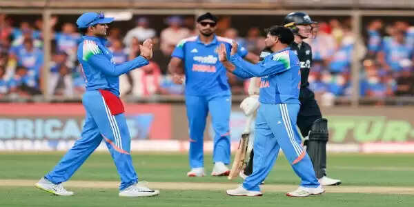 तीसरे वनडे में जीत के लिए न्यूजीलैंड ने भारत को दिया 338 रन का लक्ष्य