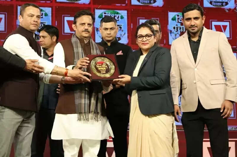 विन्ध्य को देश का बेहतर क्षेत्र बनाने की संकल्पना है: उप मुख्यमंत्री शुक्ल