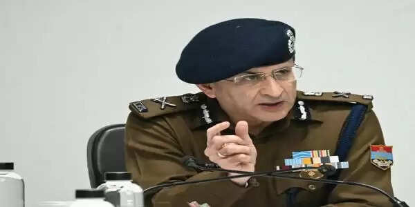 उत्तराखंड एसटीएफ ने सालभर में ड्रग तस्करी में 18 इनामी सहित 54 दबाेचे