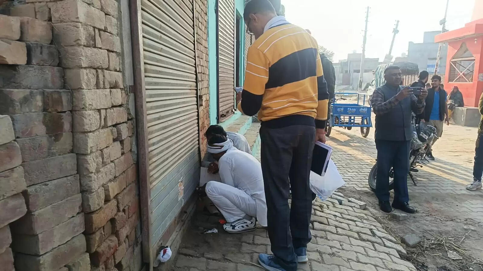 जींद : नपा ने रिहायशी कॉलोनी में चल रही मीट शॉप को किया सील