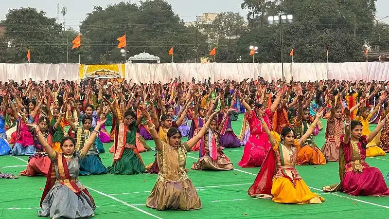 जहां सेवा की उत्कृष्ट भावना है, वहीं श्री राम हैं : साध्वी ऋतम्भरा देवी