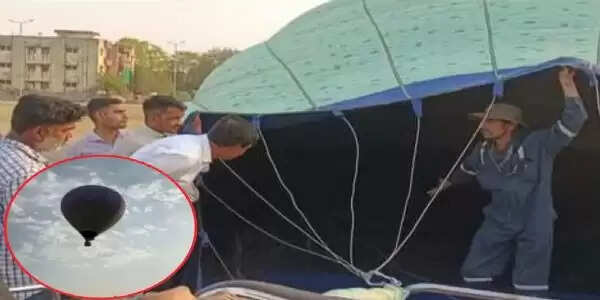 बारां जिला स्थापना दिवस समारोह के दौरान हॉट एयर बैलून से गिरे कर्मचारी की मौत