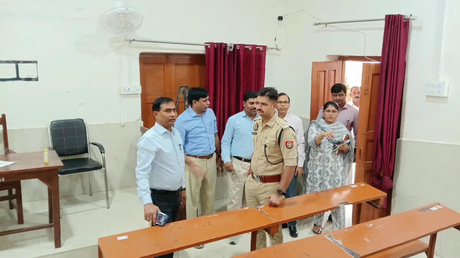 पीईटी-2026 को लेकर डीएम-एसपी ने परीक्षा केंद्रों का किया औचक निरीक्षण