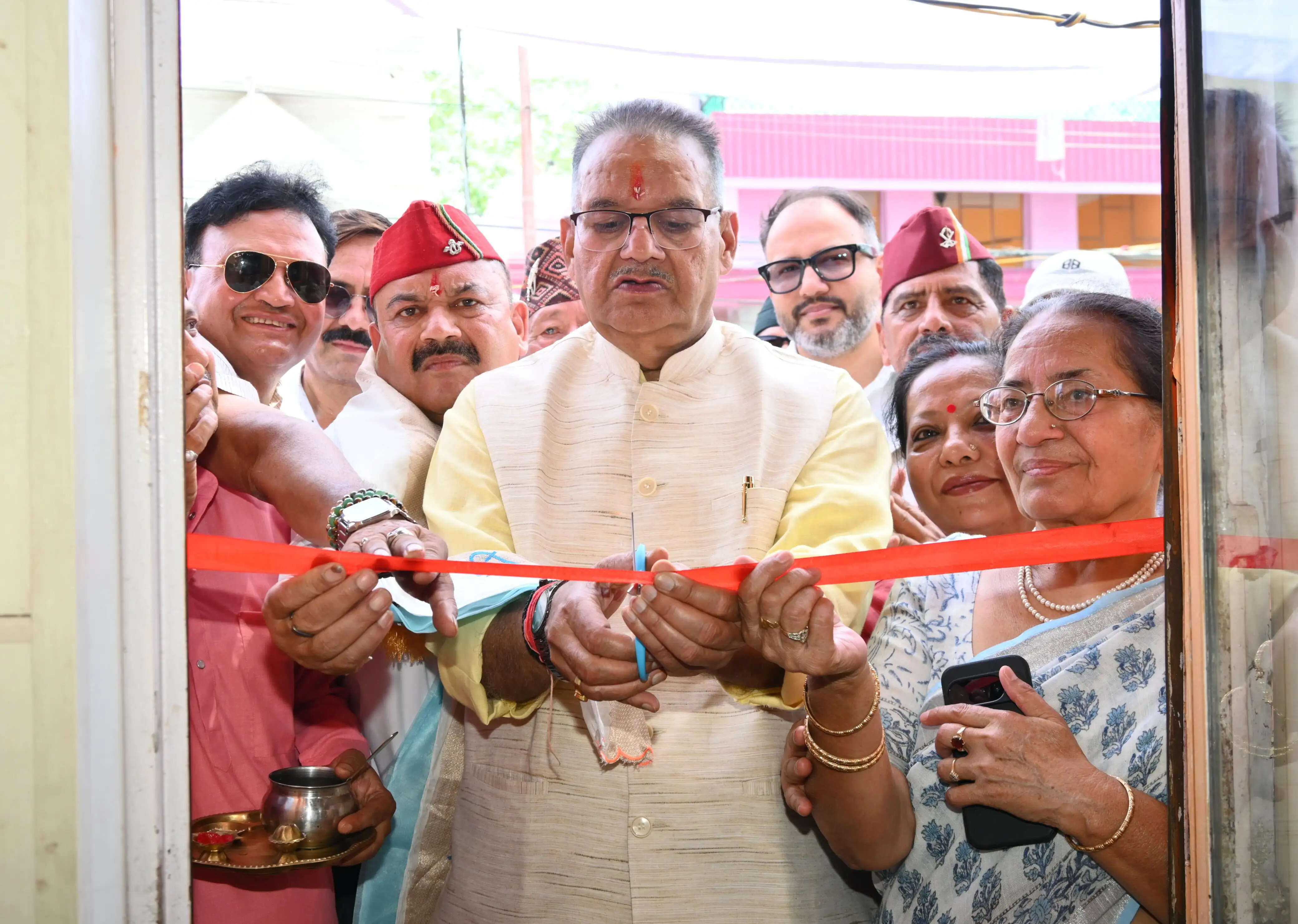 सैनिक कल्याण परिषद के उपाध्यक्ष के कार्यालय का मंत्री जोशी&nbsp;ने किया उद्घाटन