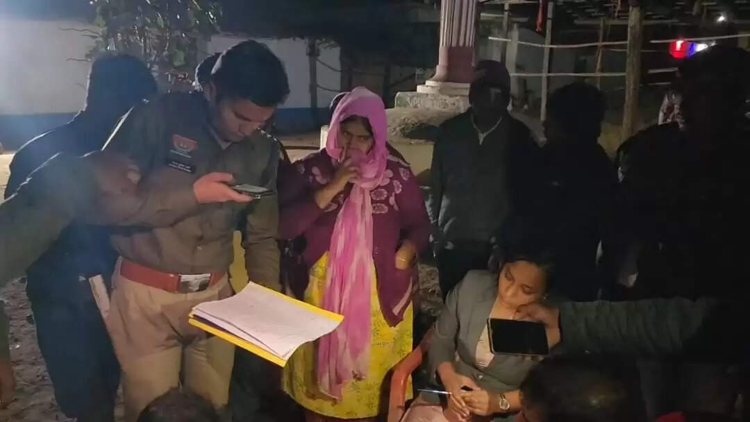 हिंदू धर्म में वापसी के बाद मतांतरित महिला का हुआ अंतिम संस्कार