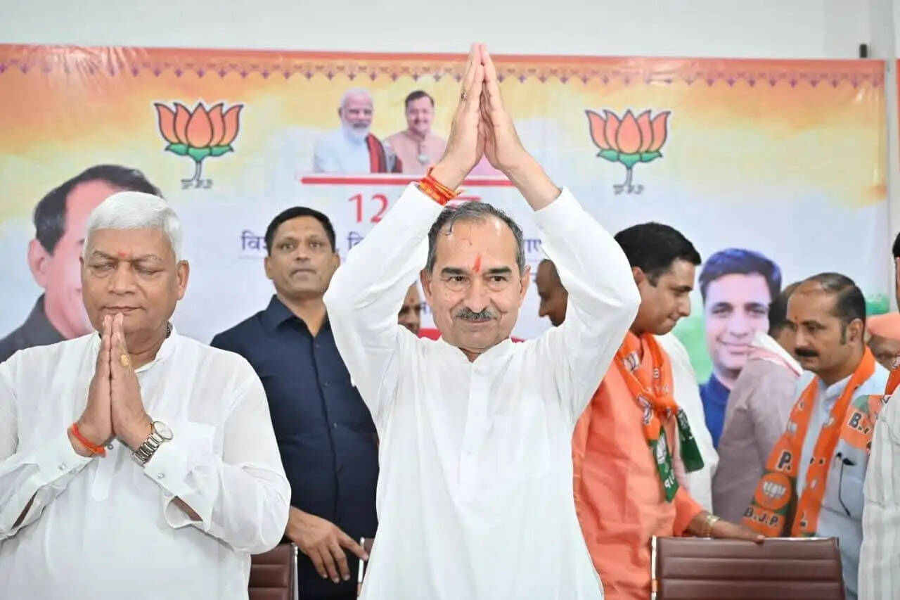 जमानत पर चलने वालों के भरोसे देश नहीं छोड़ा जा सकता- मदन राठौड़