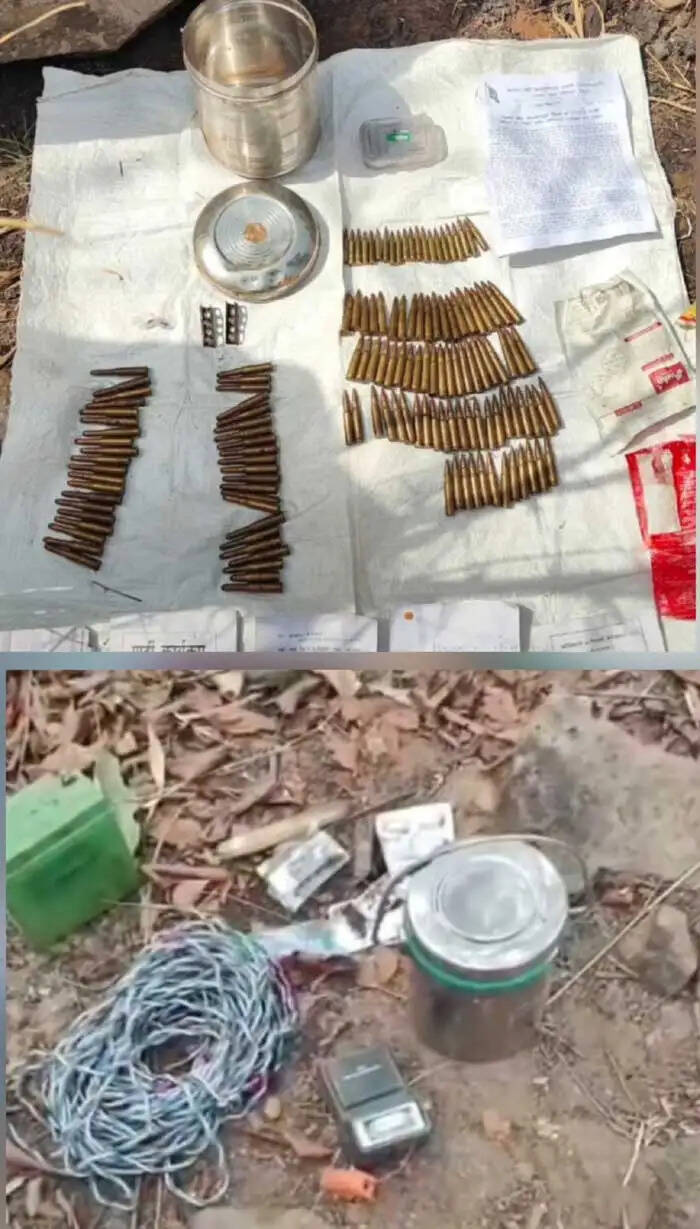 छत्तीसगढ़ के कांकेर से नक्सलियों का डंप किया हथियार और विस्फोटक बरामद
