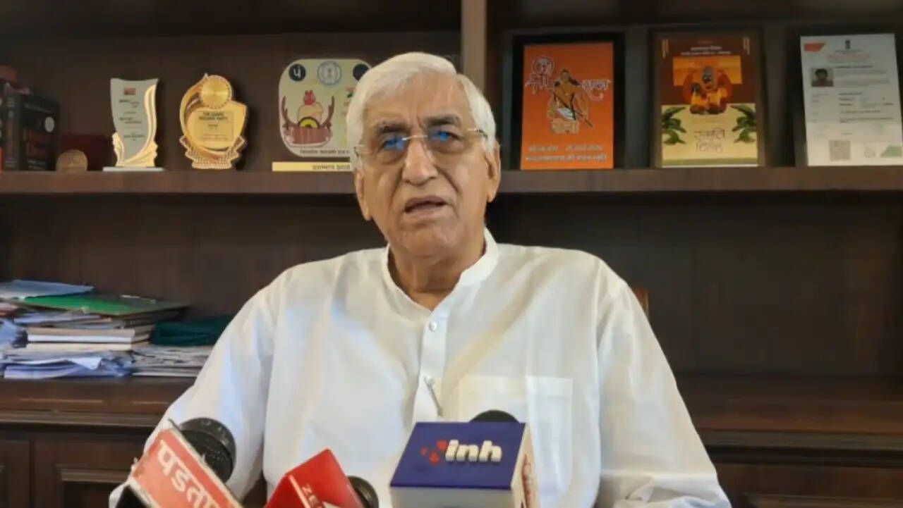 अंबिकापुर : वोट का मतलब निरंकुश मनमानी नहीं, नायब तहसीलदार की पिटाई पर सिंहदेव की विधायक को नसीहत