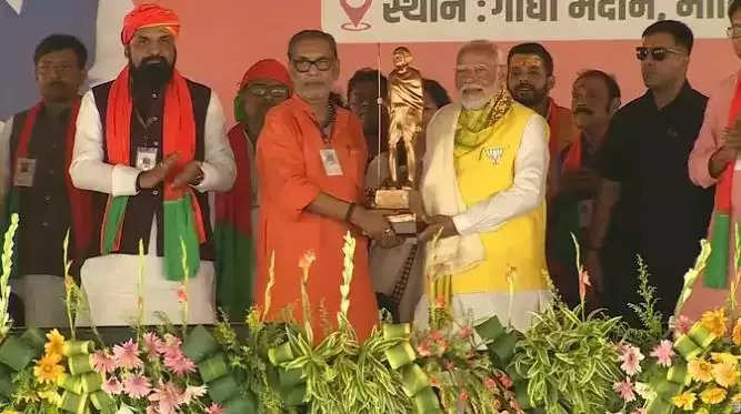 21वीं सदी का भारत इंडी गठबंधन के पापो के साथ नही बढ सकता:पीएम मोदी