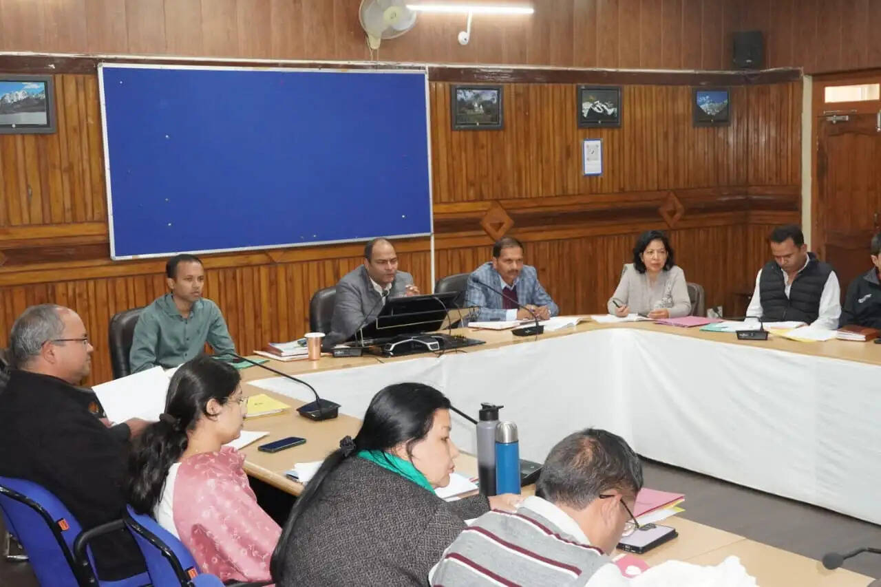 नेपाल सीमा पर तस्करी, अतिक्रमण और संचार सुविधाओं की चुनौती, निगरानी बढ़ाने के निर्देश