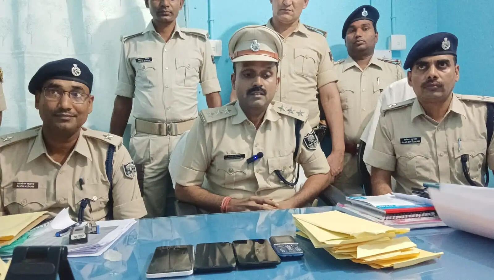 साइबर ठगी मामले में 5 गिरफ्तार