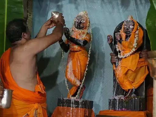 कृष्ण जन्माष्टमी: जयपुर में राधा-दामोदर मंदिर में दिन में जन्मे कन्हैया