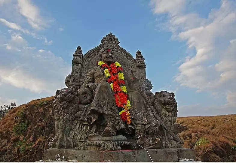 इतिहास के पन्नों में 06 जूनः शिवाजी महाराज का राज्याभिषेक