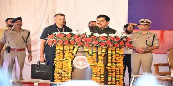 जबलपुरः मुख्यमंत्री ने हाईटेक तिलवारा थाना भवन सहित तीन परियोजनाओं का किया लोकार्पण