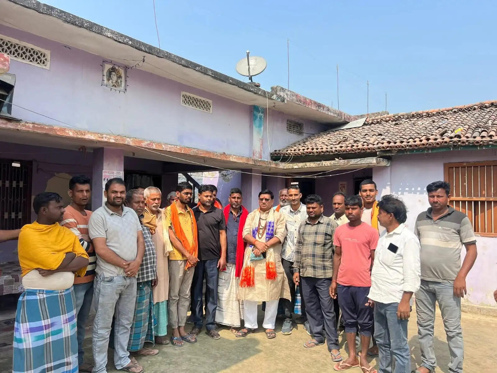 बिहपुर के सभी 316 बूथों पर सुना गया मन की बात कार्यक्रम