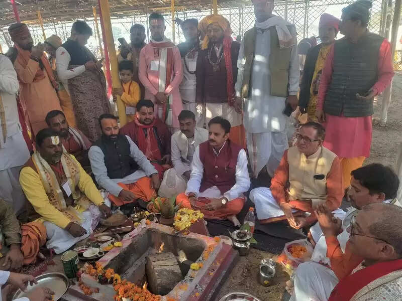 खेल एकता के सूत्र में बांधने का कार्य करते हैं: उप मुख्यमंत्री