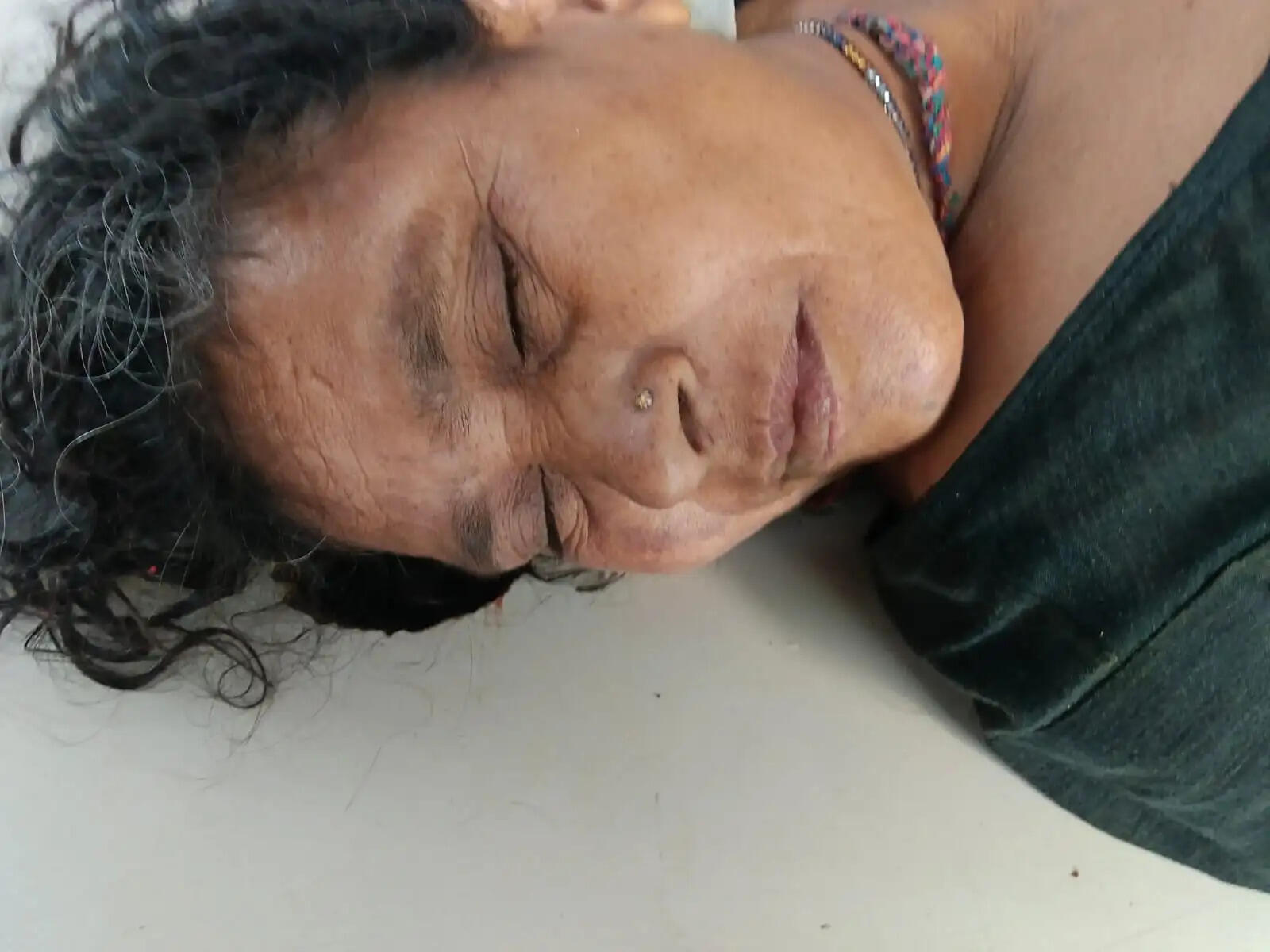 राजगढ़ः अज्ञात ट्रेक्टर की टक्कर से बाइक सवार महिला की मौत, बेटी गंभीर घायल