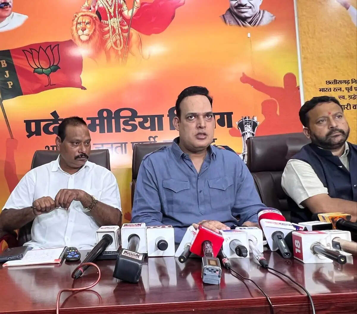 नीट परीक्षा को लेकर युवाओं की हितैषी बनने का पाखण्ड प्रदर्शित कर रही कांग्रेस : गौरीशंकर श्रीवास