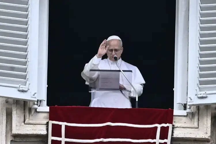 पोप लियो की अपील- मिडिल ईस्ट में जंग तुरंत रोककर संवाद का रास्ता अपनाया जाए