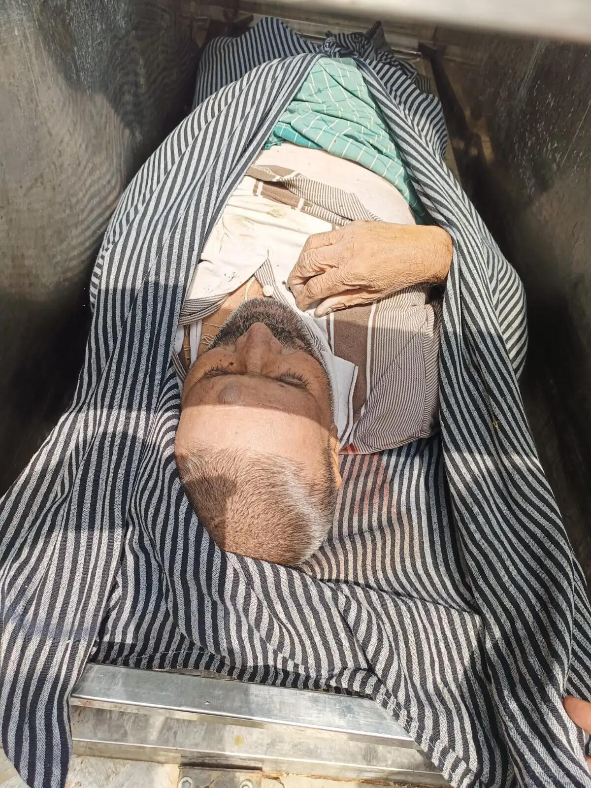 नवादा के अधिवक्ता लिपिक की ट्रेन से कटकर मौत