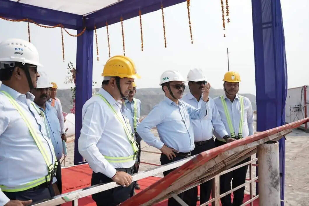 कोल इंडिया चेयरमैन बी. साईराम का गेवरा खदान दौरा, संचालन और भविष्य की योजनाओं की समीक्षा