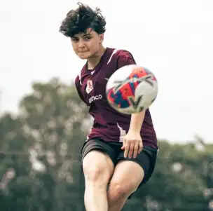 ईरानी महिला फुटबॉल खिलाड़ियों ने ऑस्ट्रेलिया सरकार का जताया आभार, सुरक्षित माहौल में करियर फिर शुरू करने की जताई इच्छा