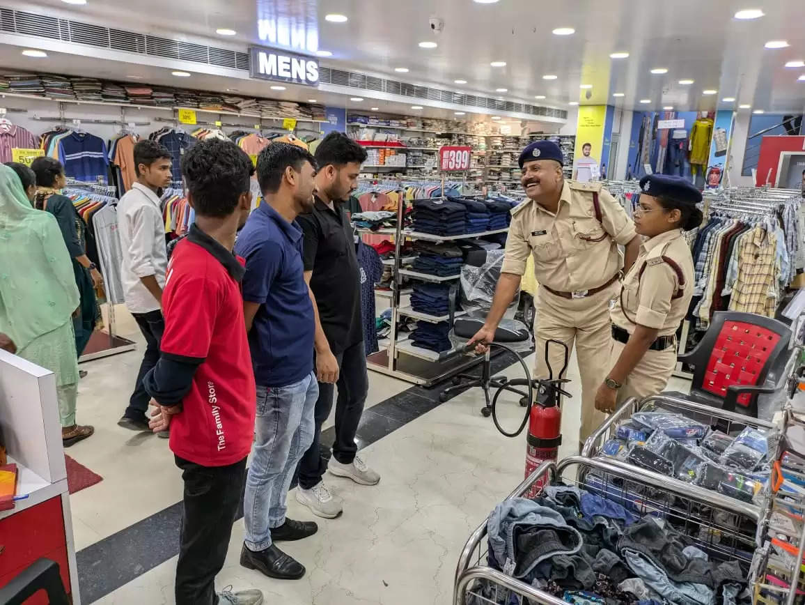 आगलगी की घटना से बचाव को लेकर चलाया गया जागरूकता अभियान