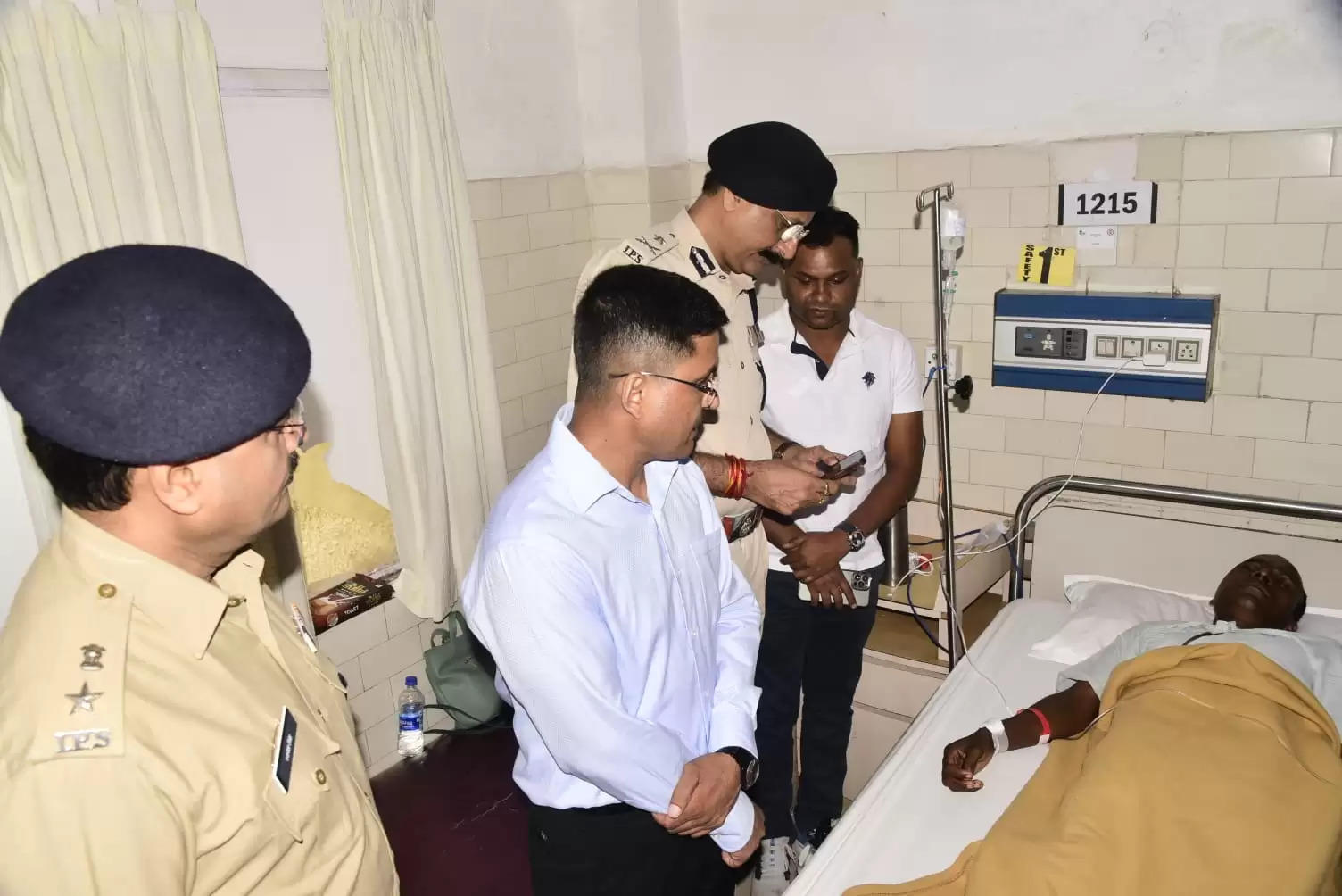 मुख्यमंत्री साय ने घायल पुलिस जवान संदीप खलको के शीघ्र स्वास्थ्य लाभ की कामना की