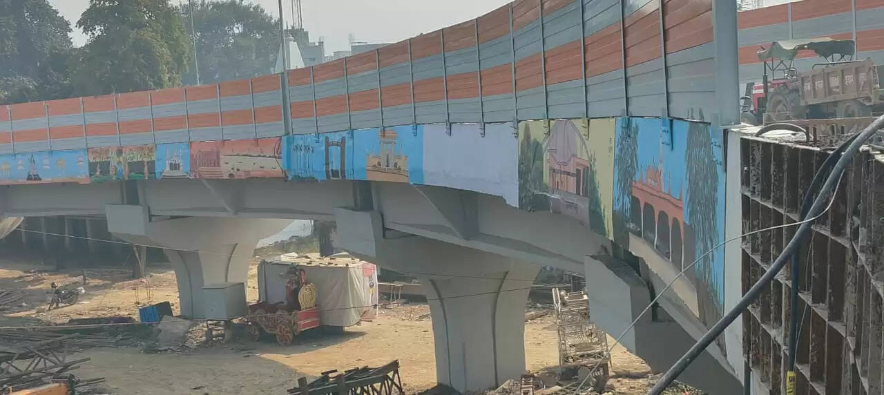 मुख्यमंत्री&nbsp;योगी&nbsp;137.83 करोड़ रुपये की लागत से बने ओवरब्रिज&nbsp;का&nbsp;करेंगे&nbsp;लाेकार्पण