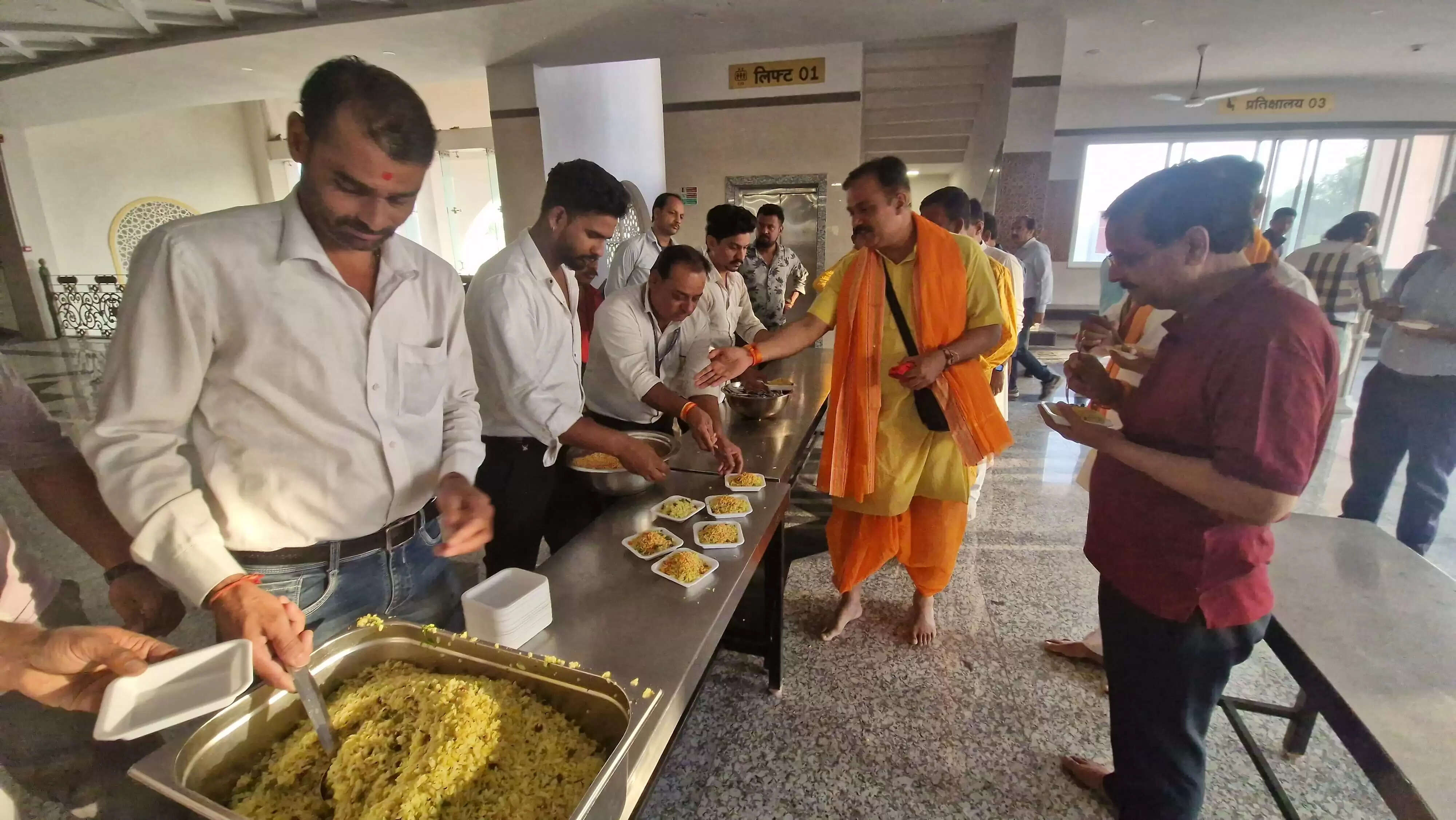 महाकाल मंदिर में भस्मार्ती में शामिल श्रद्धालुओं को मिलेगा अल्पाहार