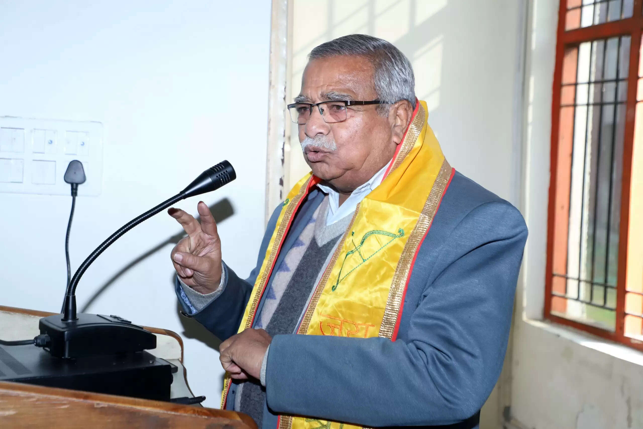 पत्रकारिता के छात्रों को खबर पहचानने की हो समझ : अंजनी निगम