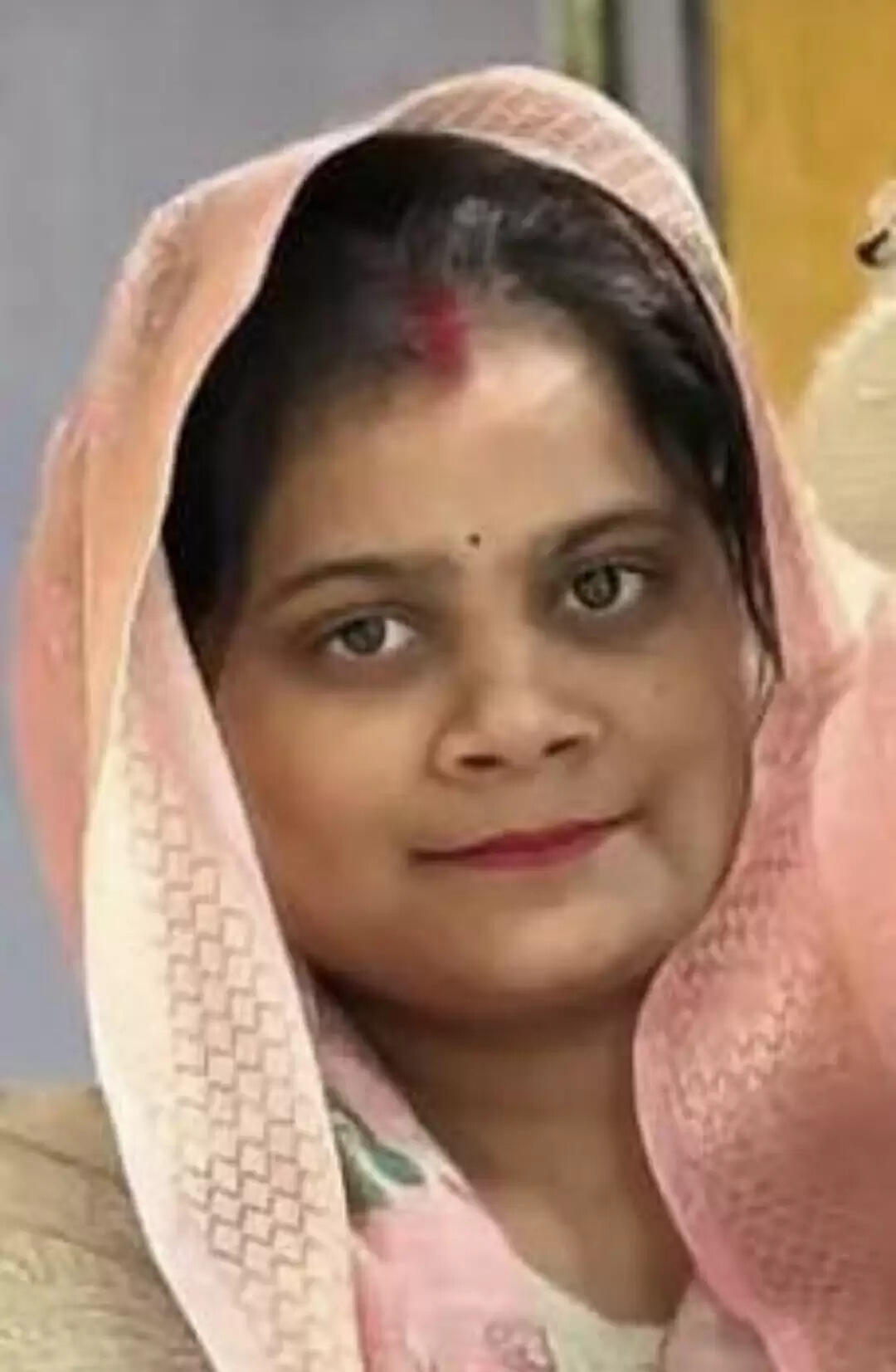 हाथरस में दंपति ने खाया जहर, गभर्वती पत्नी की मौत