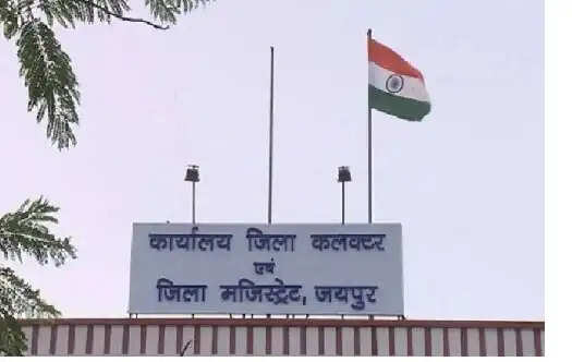 भीषण गर्मी और हीट वेव को देखते हुए विद्यालयों के समय में परिवर्तन