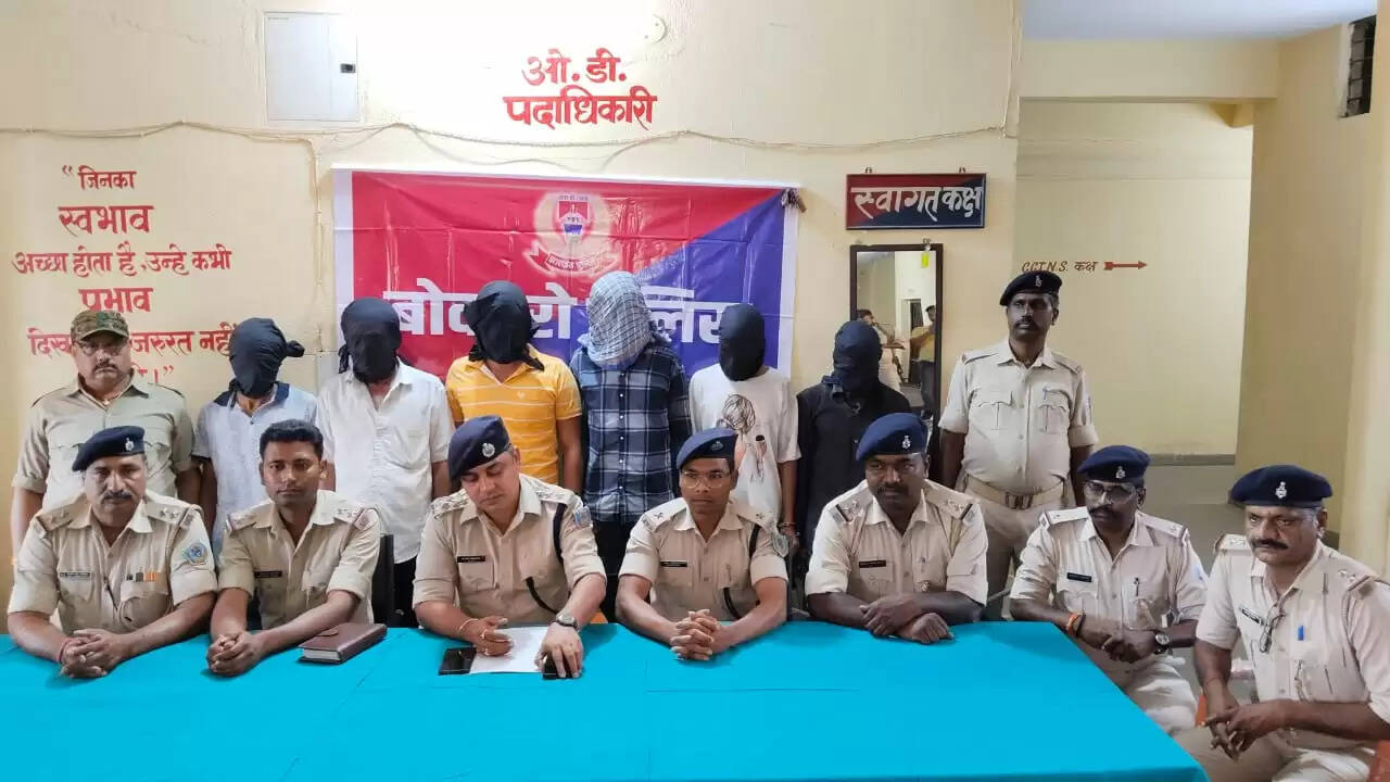 मोटरसाइकिल चोरी का खुलासा, छह आरोपित गिरफ्तार