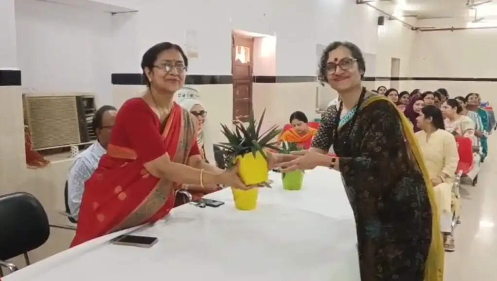 डीआईसी की समय पर पहचान से मातृ मृत्यु दर घटाई जा सकती है : डॉ. सीमा द्विवेदी